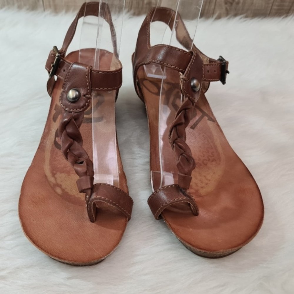 OTBT St Croix Sandals Leather T-Strap Thong Wedge